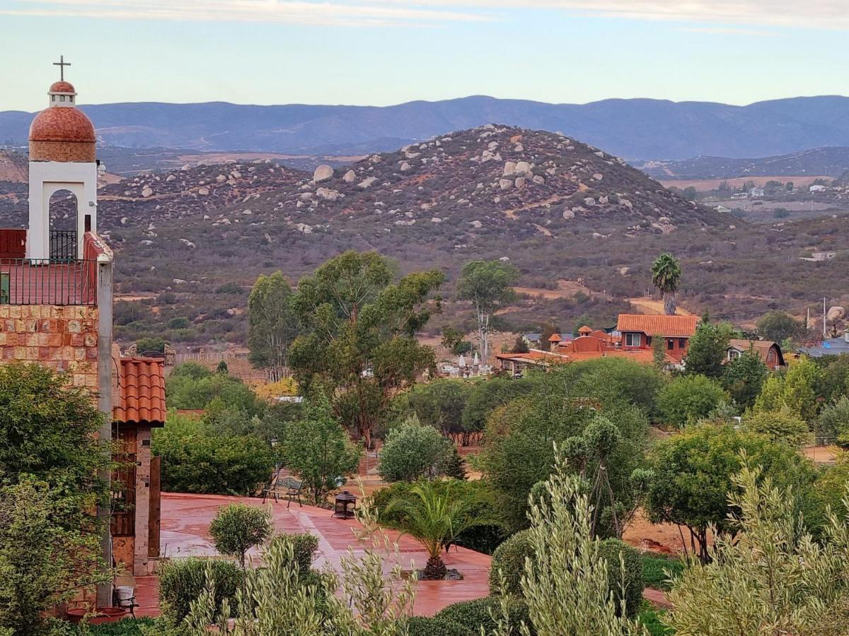 Vina Calabria Bed and Breakfast Valle de Guadalupe Esterno foto