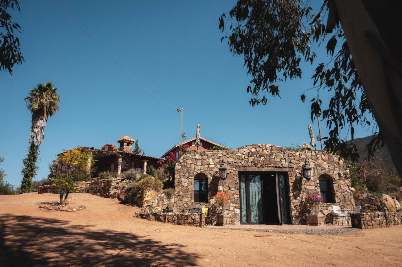 Vina Calabria Bed and Breakfast Valle de Guadalupe Esterno foto