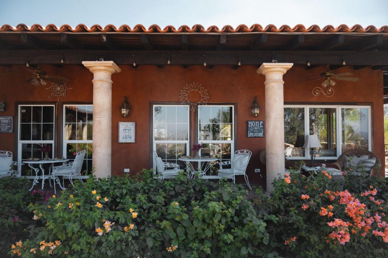 Vina Calabria Bed and Breakfast Valle de Guadalupe Esterno foto